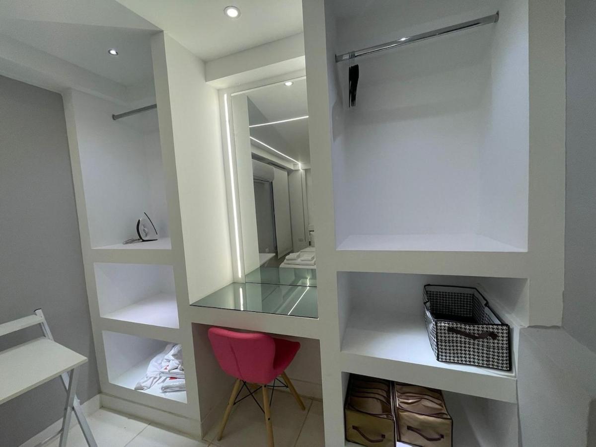 Serviced 239 Apartment *